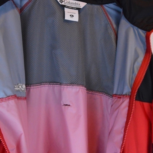 Men’s Columbia Packable Lightweight Windbreaker Jacket, Red/Black - Size XL - Picture 8 of 13